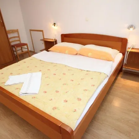 公寓 In Mit Eigenem Balkon - B59547 *