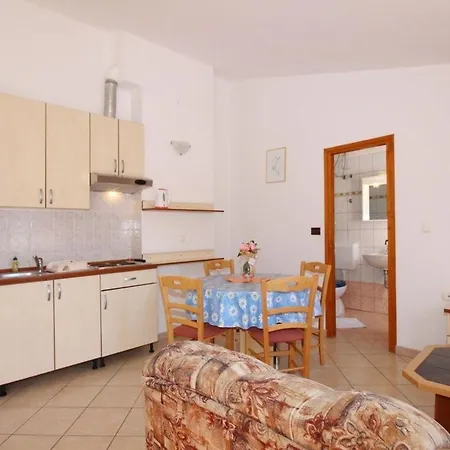 In Mit Eigenem Balkon - B59547 Apartment